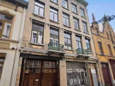 appartement te koop in borgerhout met 2 slaapkamers
