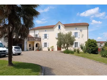 vente maison 7 pièces 283 m² à labatut-rivière (65700)  289 000 €