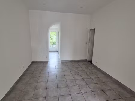 location appartement 2 pièces 66m² douai 59500
