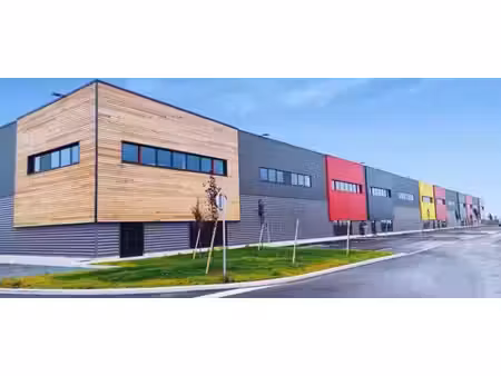 location local d’activités louvres 95380 4635m²