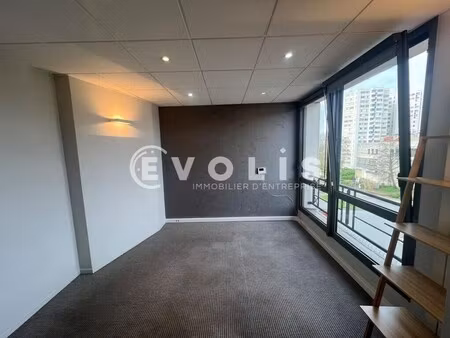 location bureaux 85 m²
