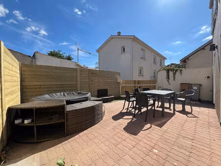 vente maison 4 pièces  80.00m²  longeville