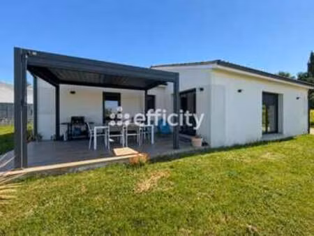 vente maison à saintes (17100) : à vendre / 106m² saintes