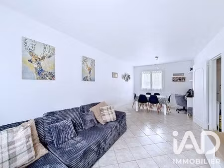 maison à la queue-en-brie (94510)