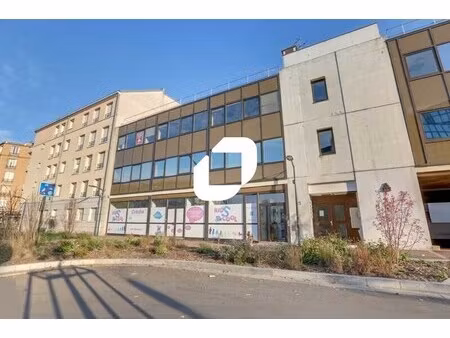 location bureaux 300 m²