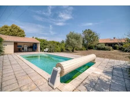 très belle maison familiale à longages sur 2400 m² de terrain