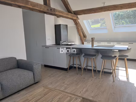 appartement t3 meublé - rénové - place de parking