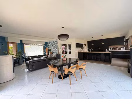 vente maison 6 pièces 140 m² à fretin (59273)  429 000 €