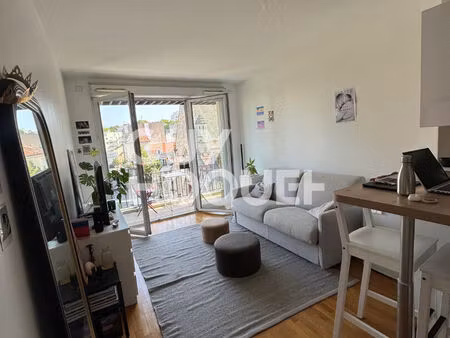 charmant appartement 1 pièce à louer à vanves - référence 3293