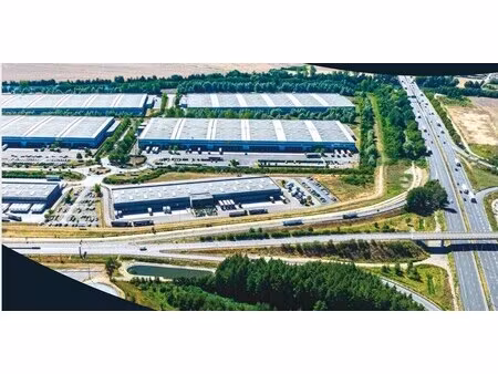 location entrepôt longueil sainte marie 60126 32581m²