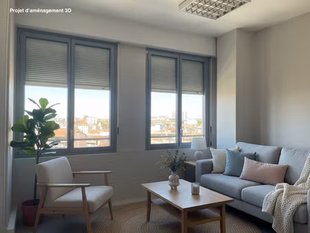 bureau 6 pièces - 68 m²
