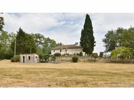 propriété à proximité de cordes-sur-ciel - aucun travaux à prévoir