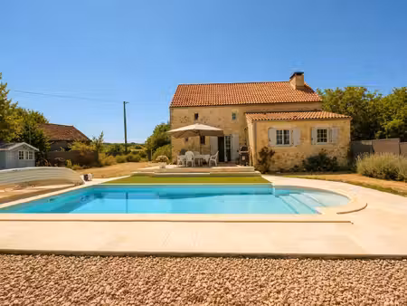 superbe bergerie en pierre entièrement rénovée avec piscine – concores