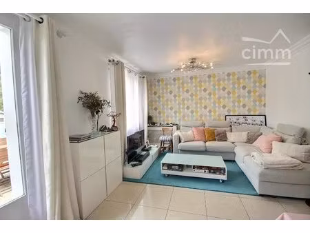 a vendre maison 4/5 pièces à champs sur marne