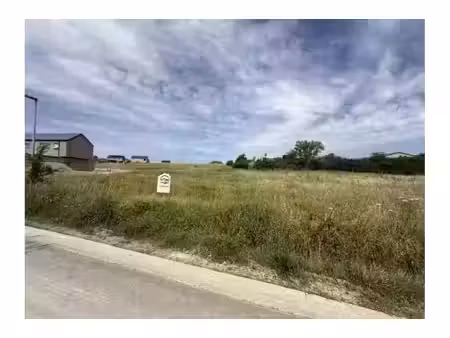 terrain à vendre de 1402 m² à sinsin (vbe45905)