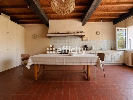 maison 6 pièces - 220 m²