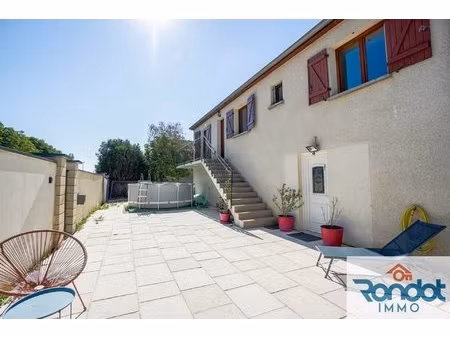 maison 8 pieces / 7 chambres / environ 192 m2 / parcelle 601 m2 / garage