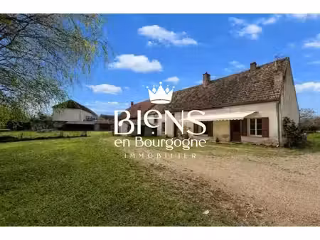 exclusif a ste marie la blanche maison à rénover avec grand te