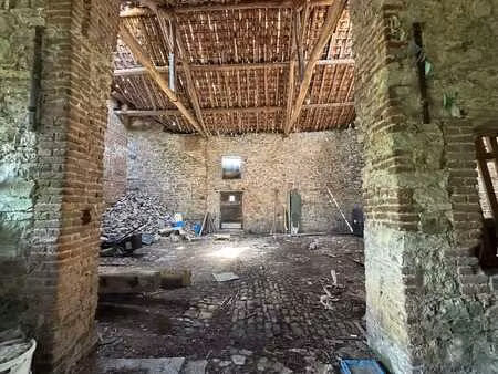 ? nouveauté à sart-eustache – grange à rénover sur 14 ares