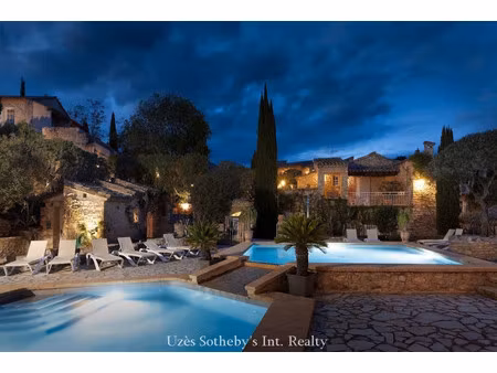 maison de luxe à vendre à uzès