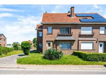 a vendre ! spacieuse maison à rénover située à verlaine