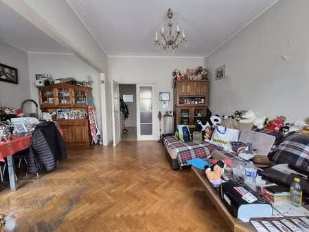appartement 1 chambre à vendre à saint-gilles peb d+
