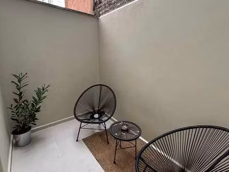 studio avec mezzanine et terrasse – sablon
