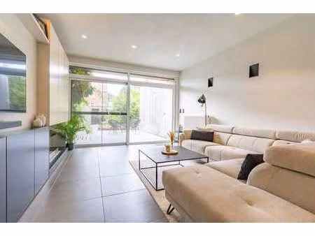 maison 3 ch. rénovée avec garage - 185 m2