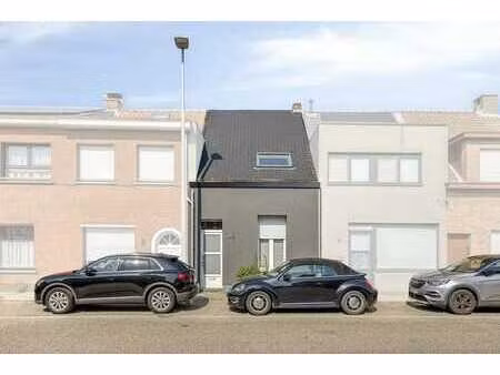 maison confortable et prête à emménager à vendre à schoten