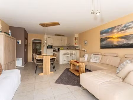 appartement à louer à nieuwpoort € 900 (lq7x1) - era servimo (nieuwpoort) | zimmo