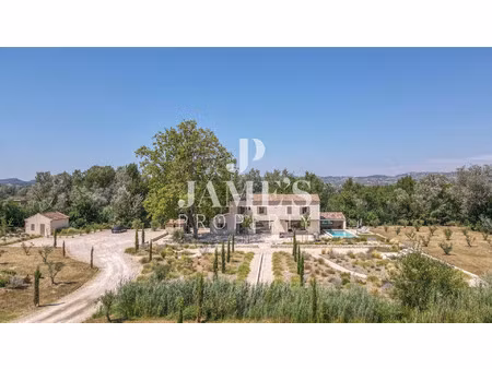 maison de luxe à vendre à maussane-les-alpilles