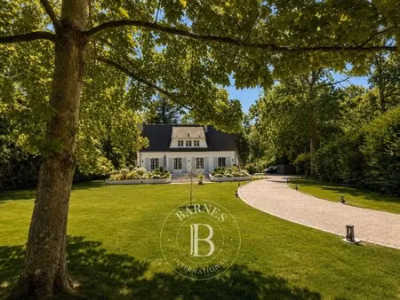 lamorlaye - le lys-chantilly - propriété avec parc arboré de 5 000 m² - 6 chambres