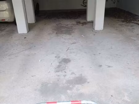 parking à louer