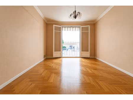vente appartement 3 pièces 43.82 m² à choisy-le-roi (94600)  119 000 €