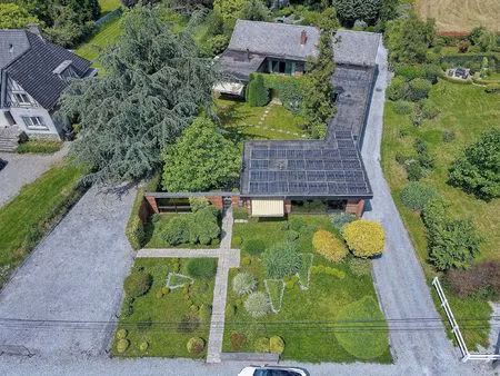 villa à vendre à chaussée de charleroi 10 fosses-la-ville (vbe46287)
