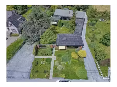 villa à vendre à chaussée de charleroi 18 fosses-la-ville (vbe46287)