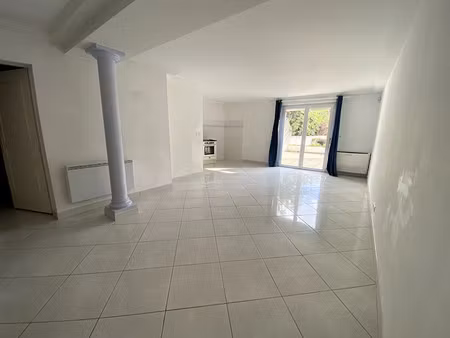 location appartement 2 pièces 60.62 m² à saint-avertin (37550)  745 €