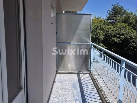 appartement proche centre avec balcon et garage