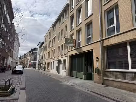 ondergrondse autostaanplaats te koop!