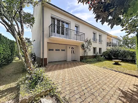 vente maison 5 pièces 99 m² à saint-avertin (37550)  250 000 €
