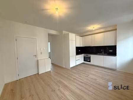 appartement 1 chambre neuf- saint josse