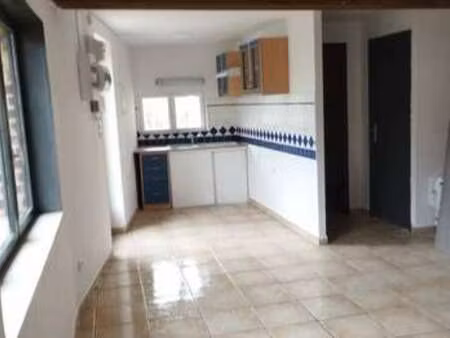 location maison à vadencourt (02120) : à louer / 69m² vadencourt