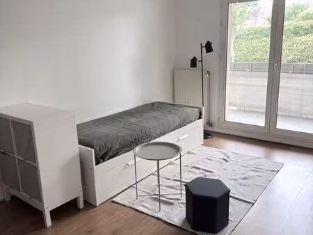 studio meublé de 27 m² avec balcon  cave et parking – saint-germain-lès-corbeil (91250)