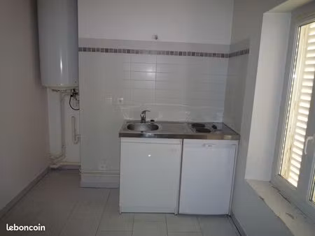 châteaudun f2 - 2e étage 25m² proche centre ville et gare