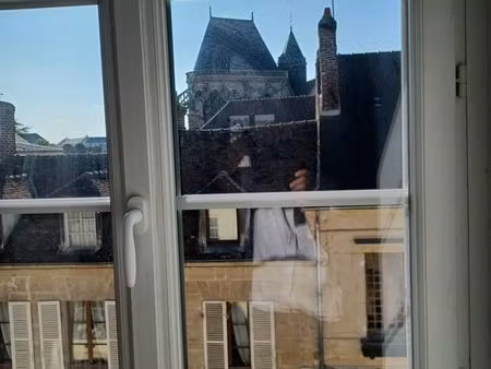 particulier loue t2 centre ville compiègne