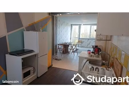 chambre 1 pièce 11 m²