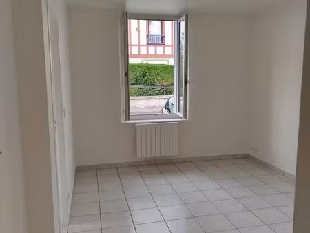 châteaudun f2 rdc 37m² proche centre ville et gare