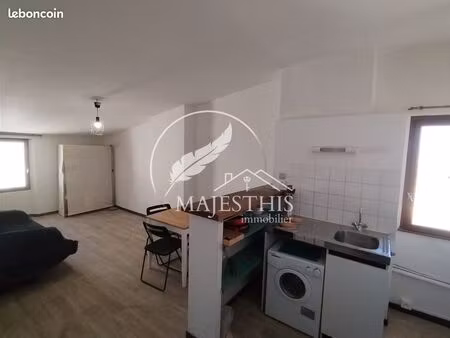 studio 1 pièce 24 m²