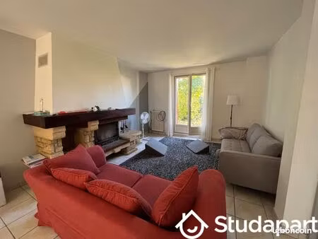 chambre 1 pièce 107 m²