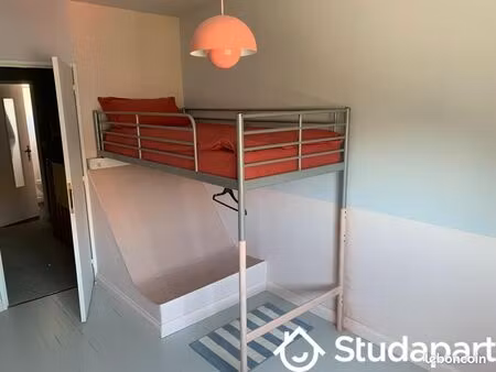 chambre 1 pièce 10 m²
